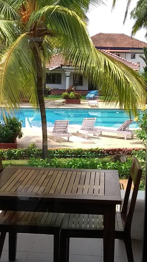 Luisa By The Sea Suites & Sea Front Rooms Mobor Exterior photo