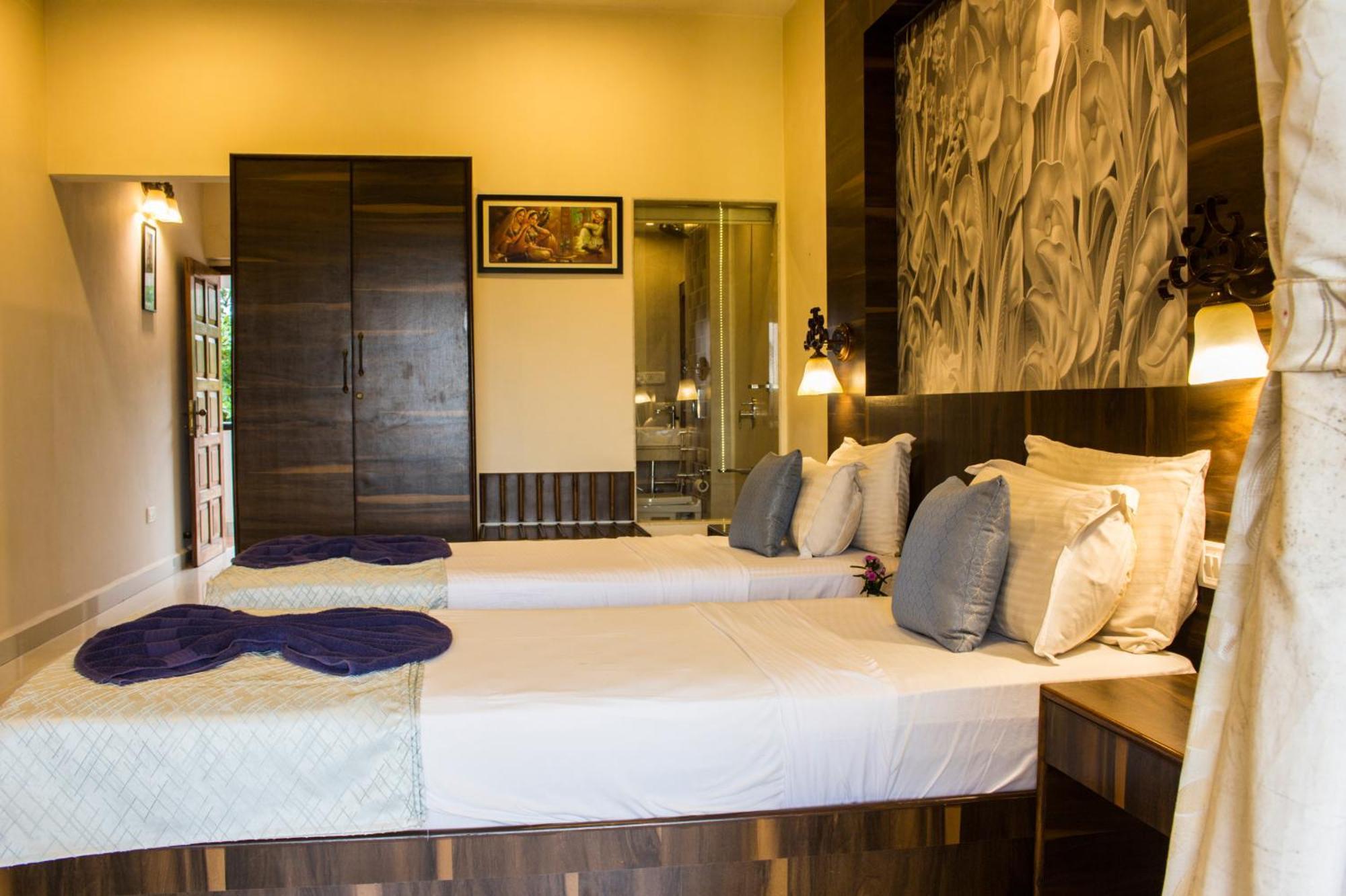Luisa By The Sea Suites & Sea Front Rooms Mobor Exterior photo