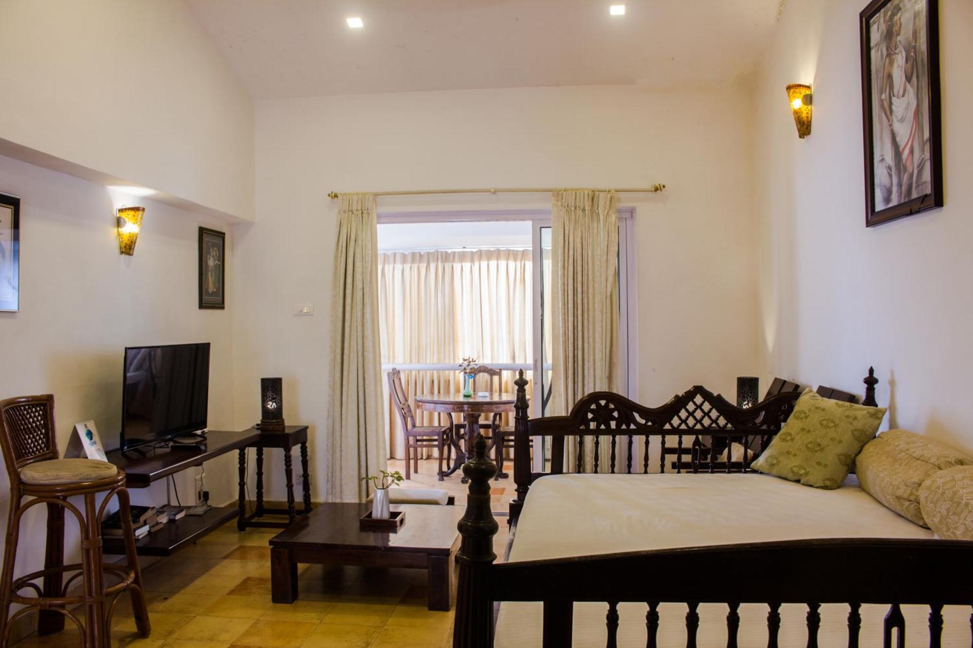 Luisa By The Sea Suites & Sea Front Rooms Mobor Exterior photo